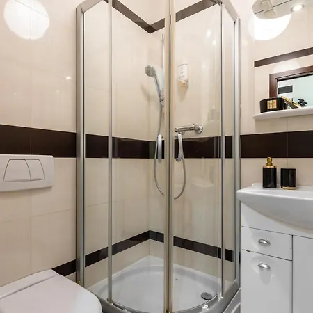 Golden In - In The Center - Plac Konstytucji Apartamento *